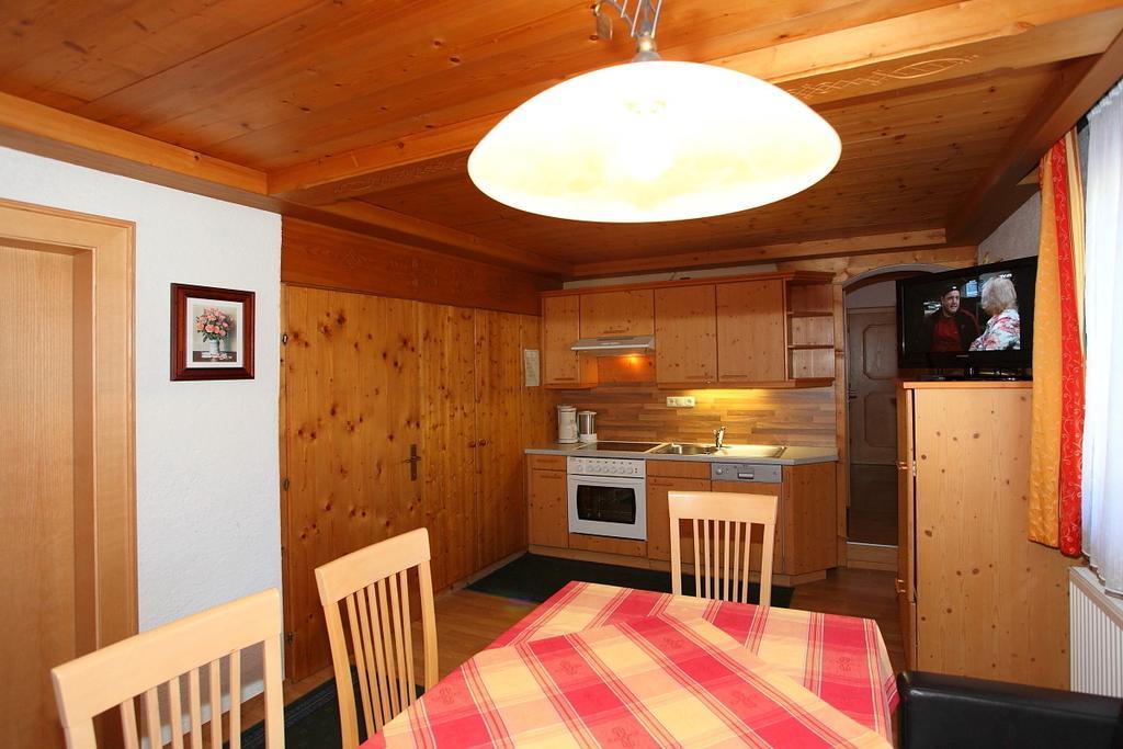 Appartements Wirnsperger غروسارل الغرفة الصورة